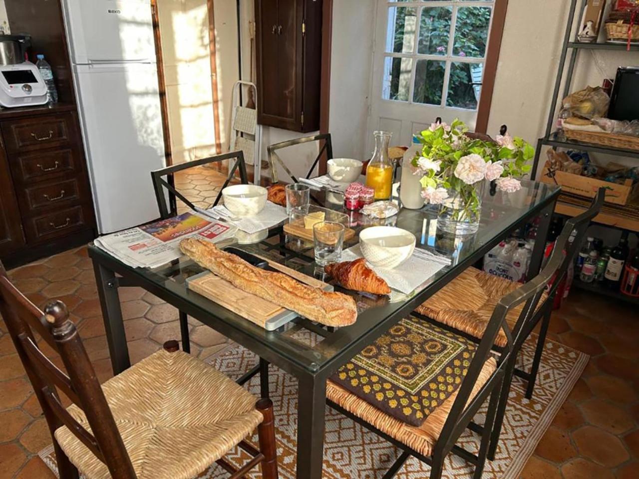 Chambres Et Table D'Hotes Maison Garesche Nieulle-sur-Seudre Екстериор снимка